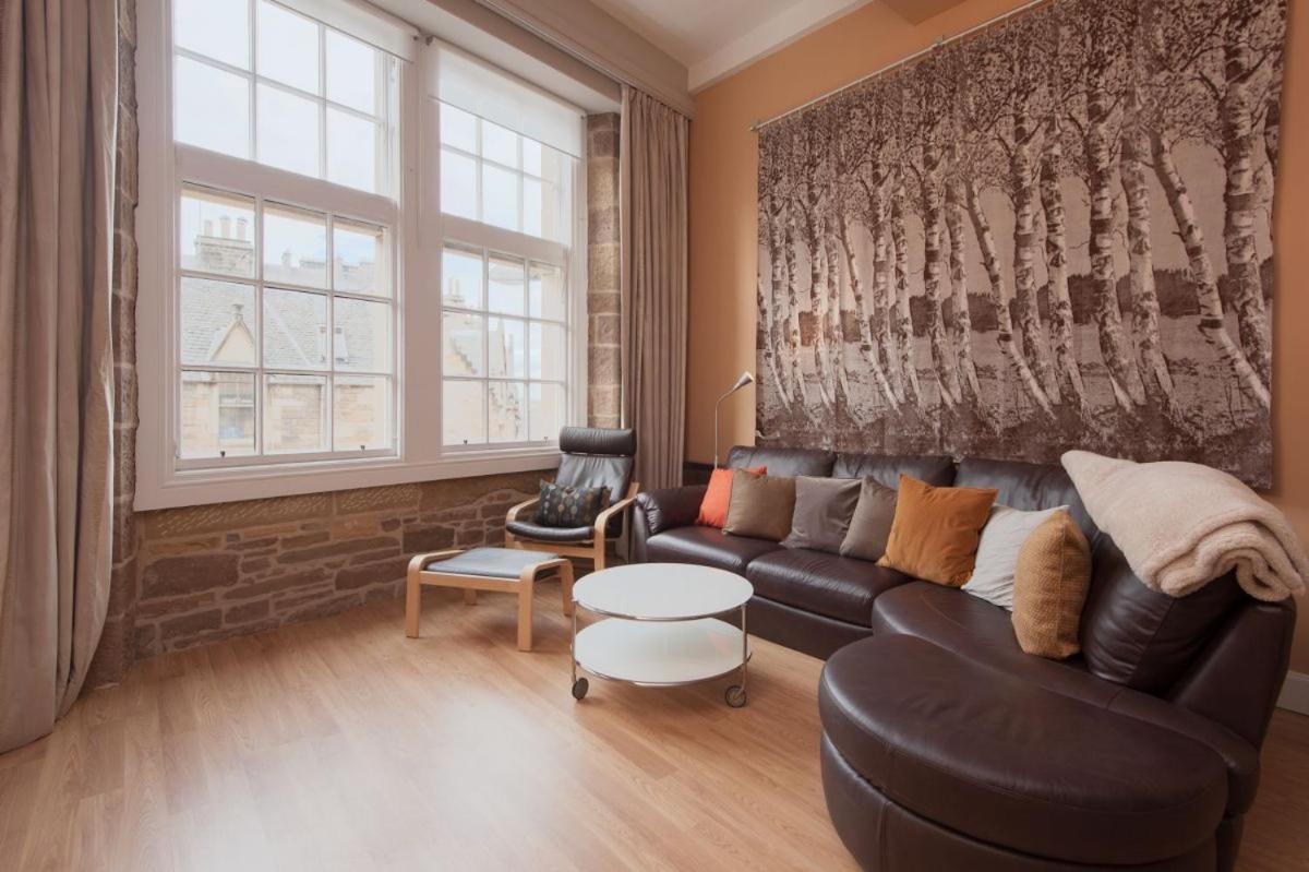 Royal Mile Mansions By Edinburgh City Apartments Exteriör bild