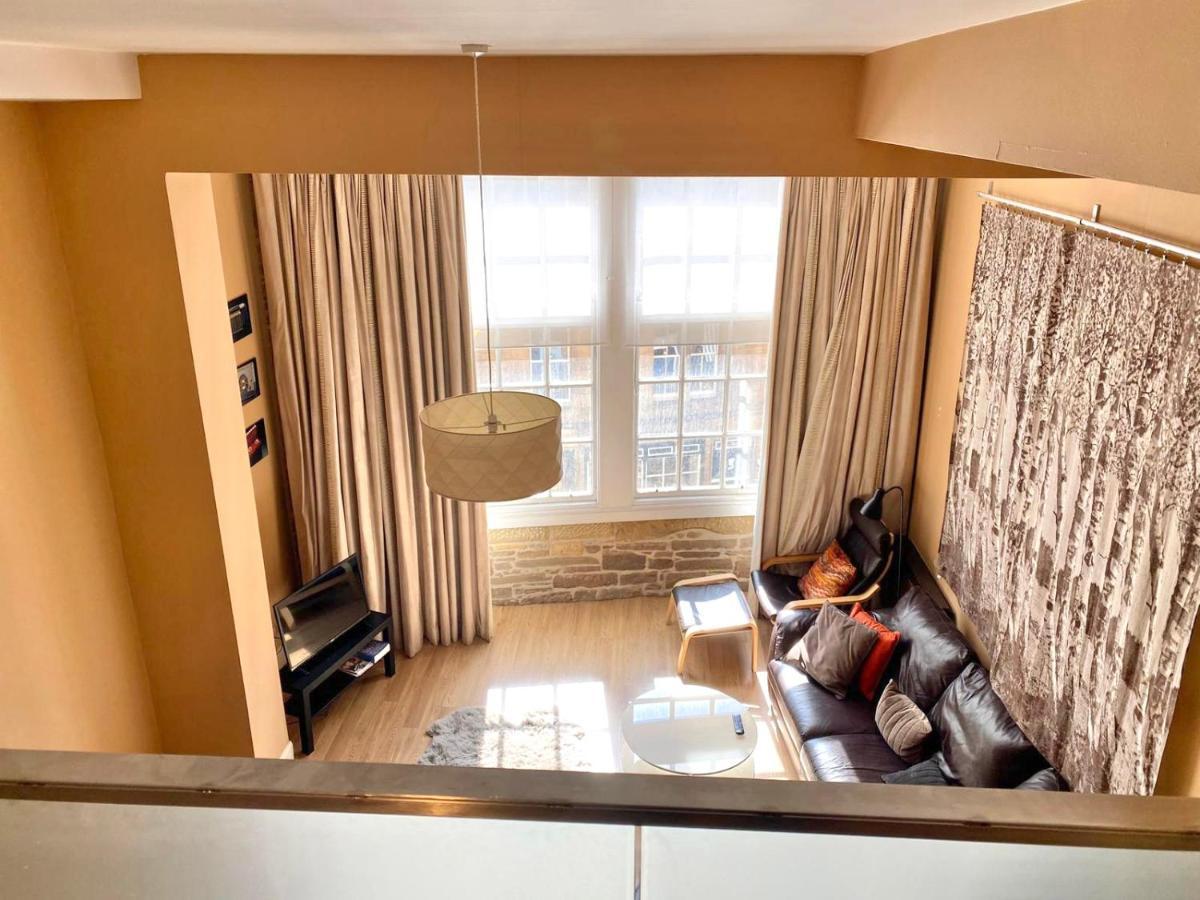 Royal Mile Mansions By Edinburgh City Apartments Exteriör bild